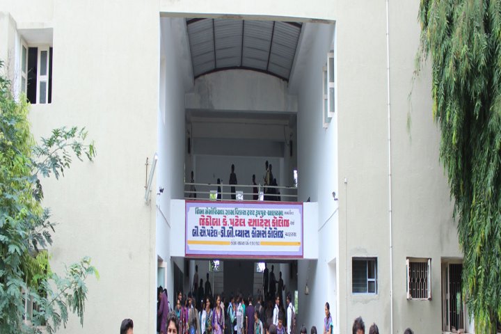 https://cache.careers360.mobi/media/colleges/social-media/media-gallery/22542/2018/11/22/Campus view of Jethiba K Patel Arts College and BA Patel and DB Vyas Commerce College Patan_Campus-view.jpg